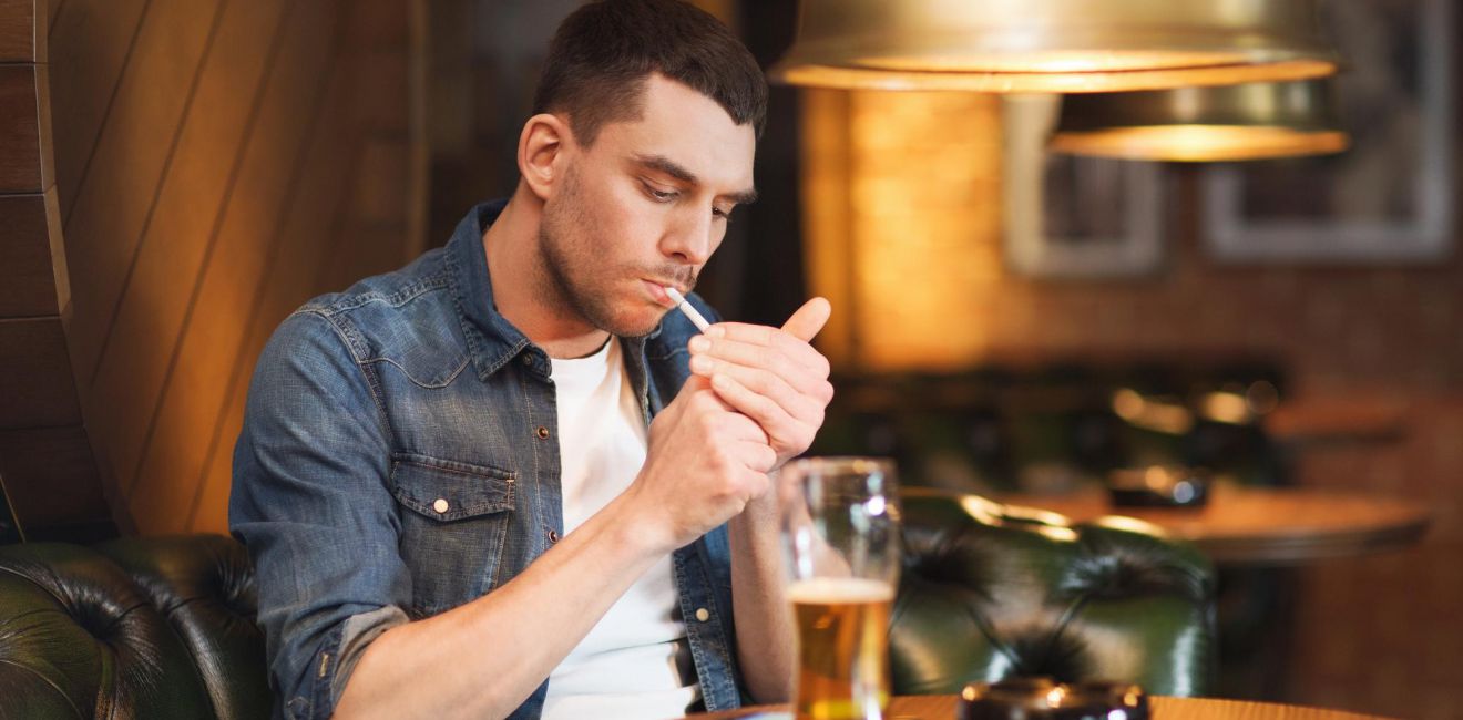 Alcoolismo e tabagismo: como lidar com a dependência química simultânea